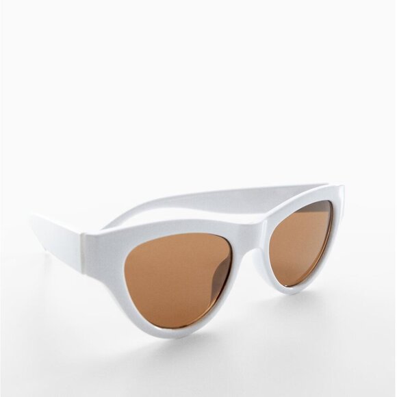 MANGO Cat-eye sunglasses WHITE -NEW WITH TAG! - Picture 4 of 4